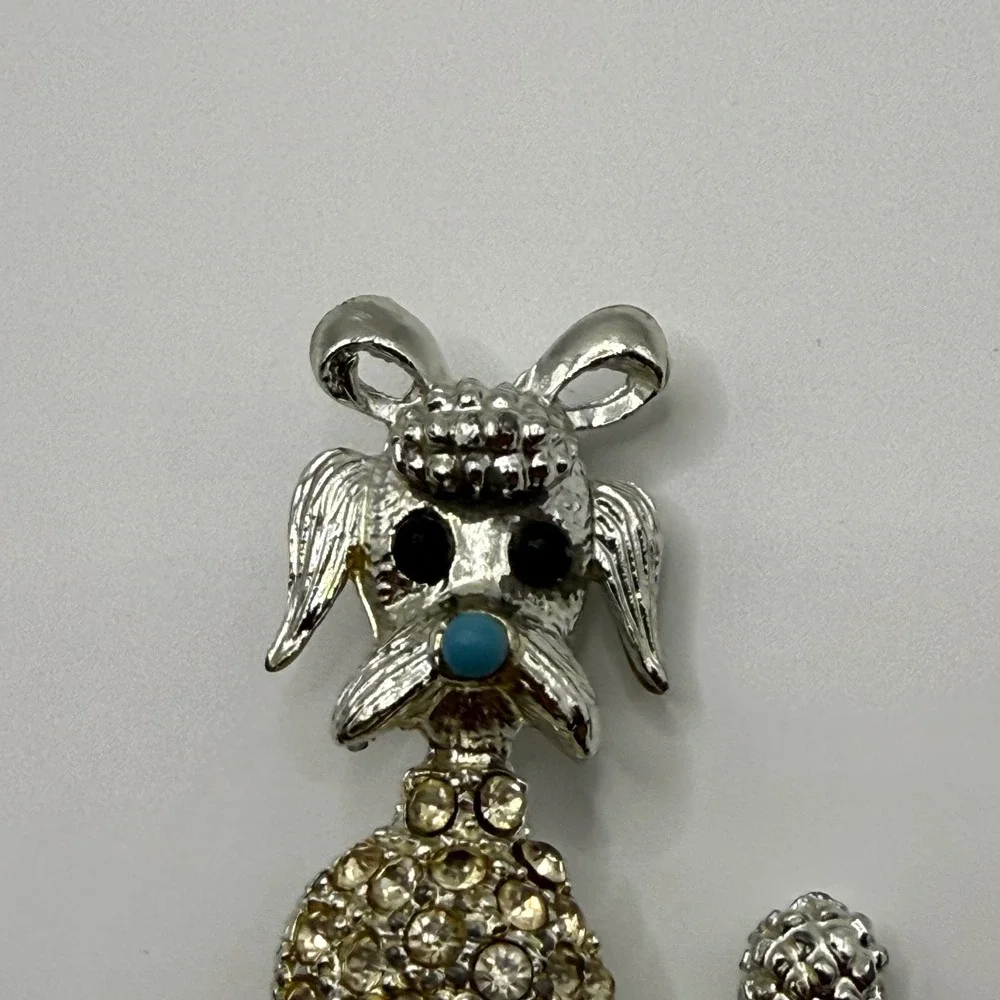 Vintage Silver Tone Rhinestone Poodle Dog Brooch Pin Blue Nose Champagne Stones